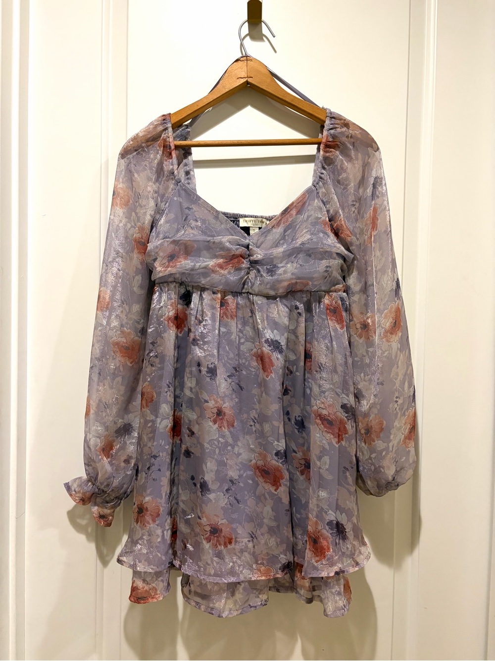 Sheer Floral Bubble-Sleeve Babydoll lavender mini dress size small